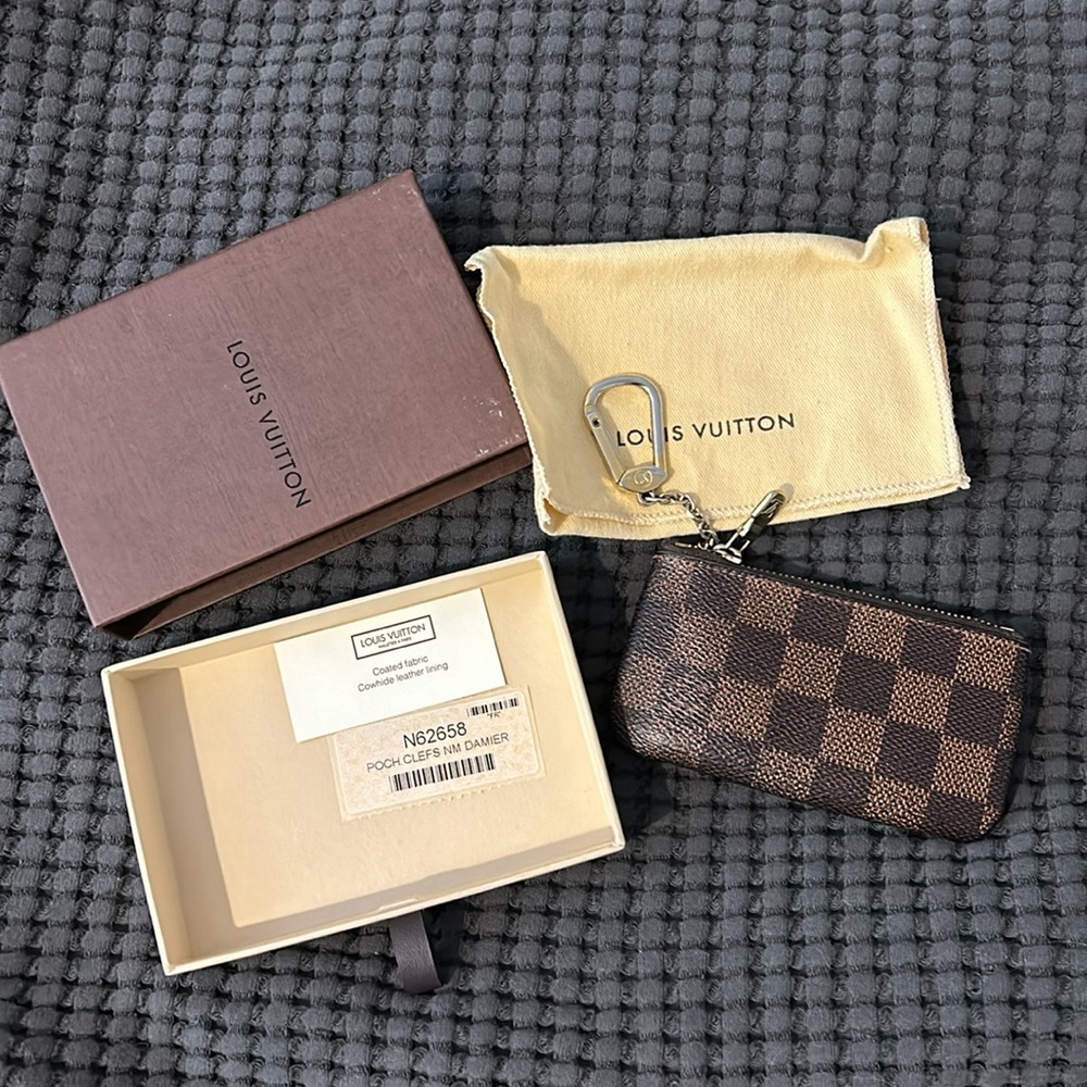 Louis Vuitton LV Key Pouch Card Holder